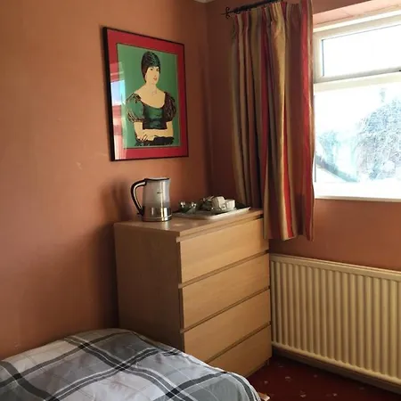 5 Ravenhurst Drive Walsall